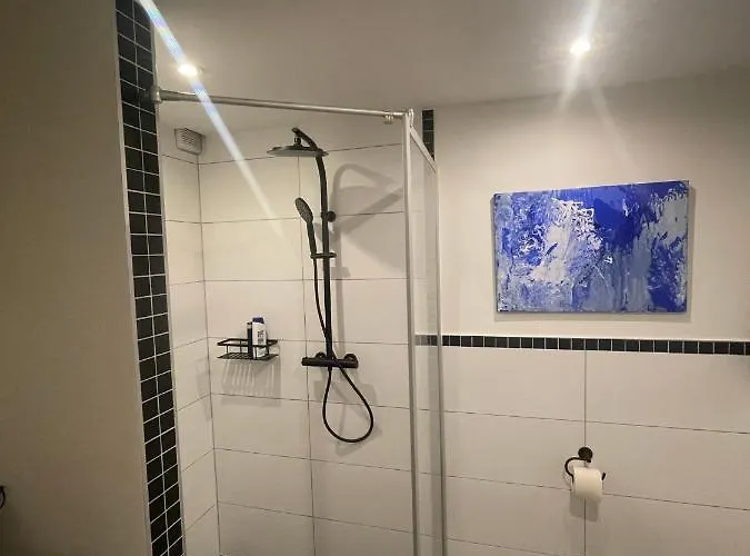 דירה Rheintal-wald-und Weitsicht